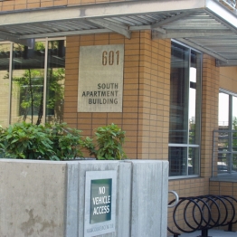 vancouver-center-04
